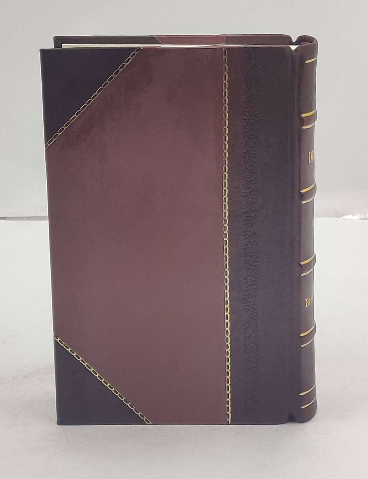 Dracula 1897 by Bram Stoker [Leather Crafted]