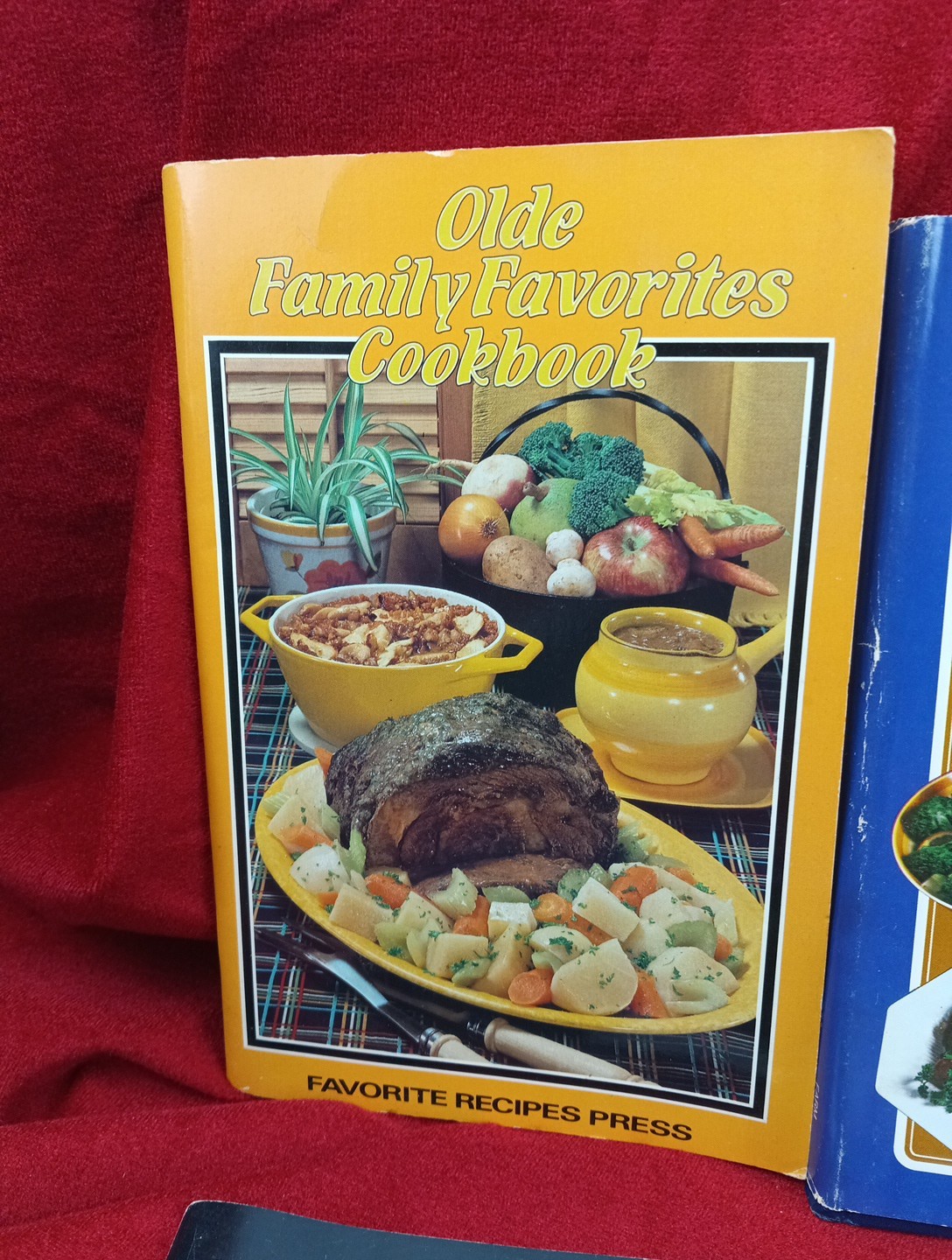 Vintage 1980’s Cookbooks Soft Hardback Spiral All Kinds Of Foods Baking Lot Of 9