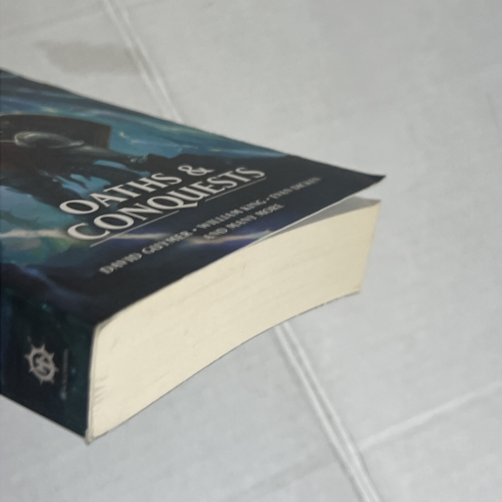 Paperback Warhammer: Age of Sigmar “Oaths & Conquests”, Multiple Authors