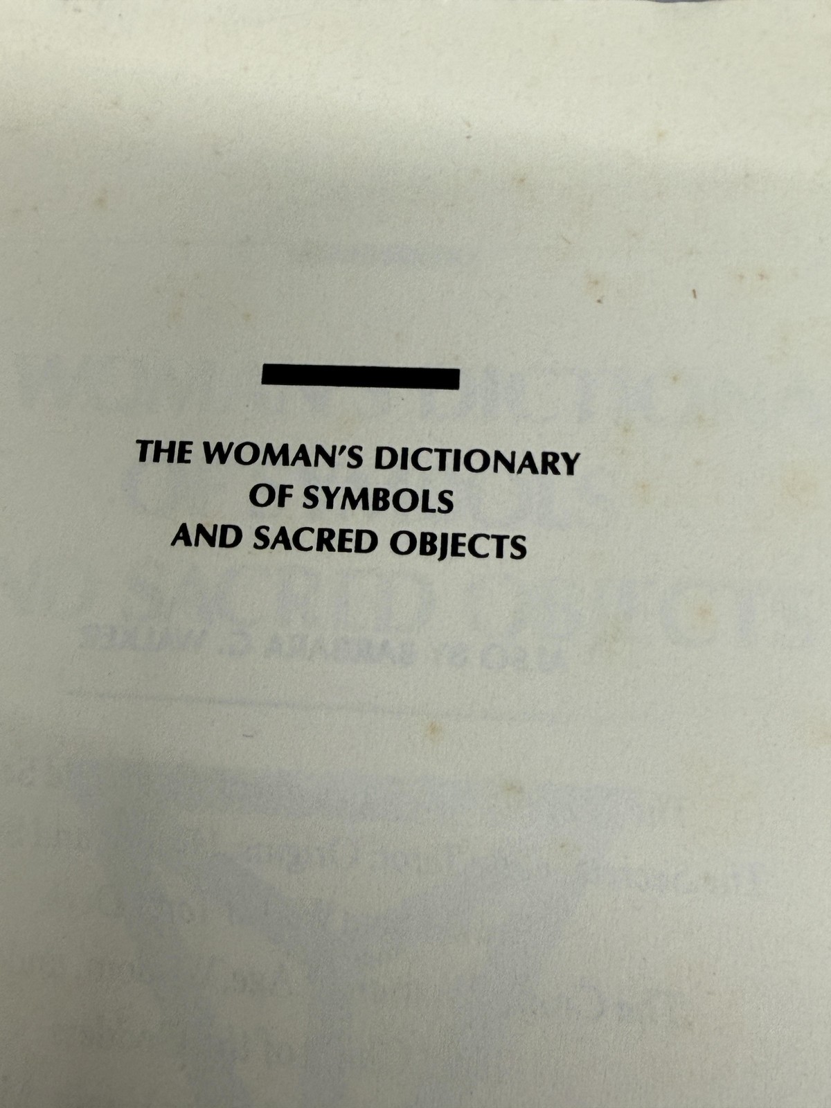 Vintage Woman’s Dictionary Symbols & Sacred Objects Walker Harper Tan PB 1988