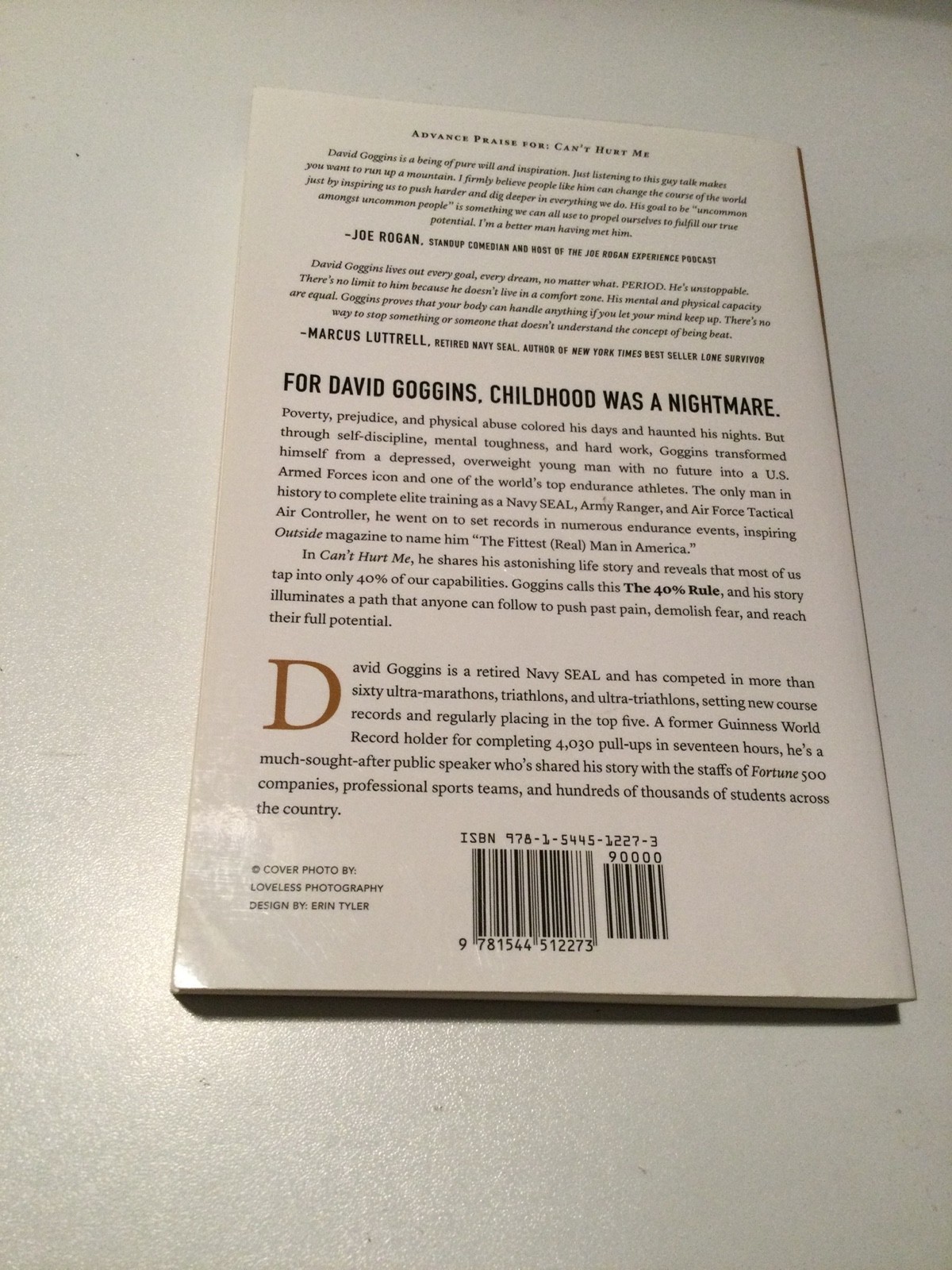 Can’t Hurt Me : Master Your Mind and Defy the Odds by David Goggins -Paperback