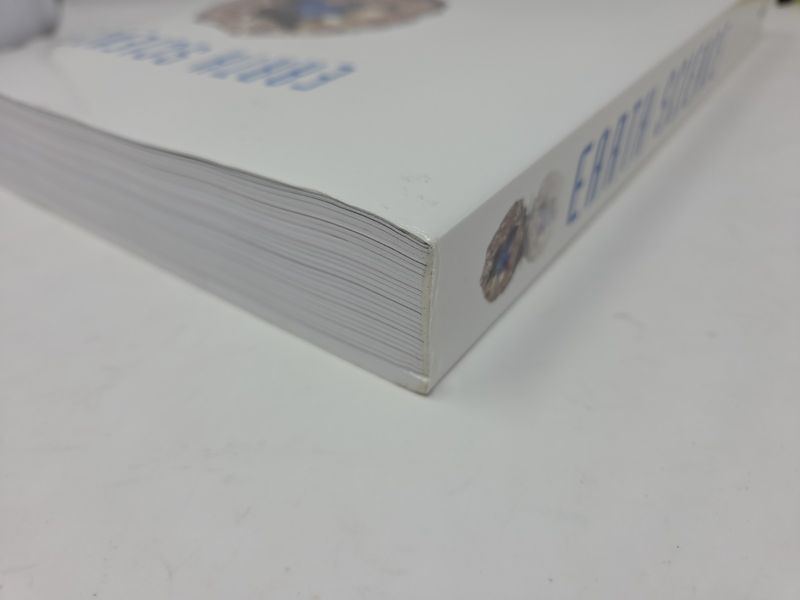 Earth Science Student Text Grade 8 4th Edition by Bob Jones University Press EUC