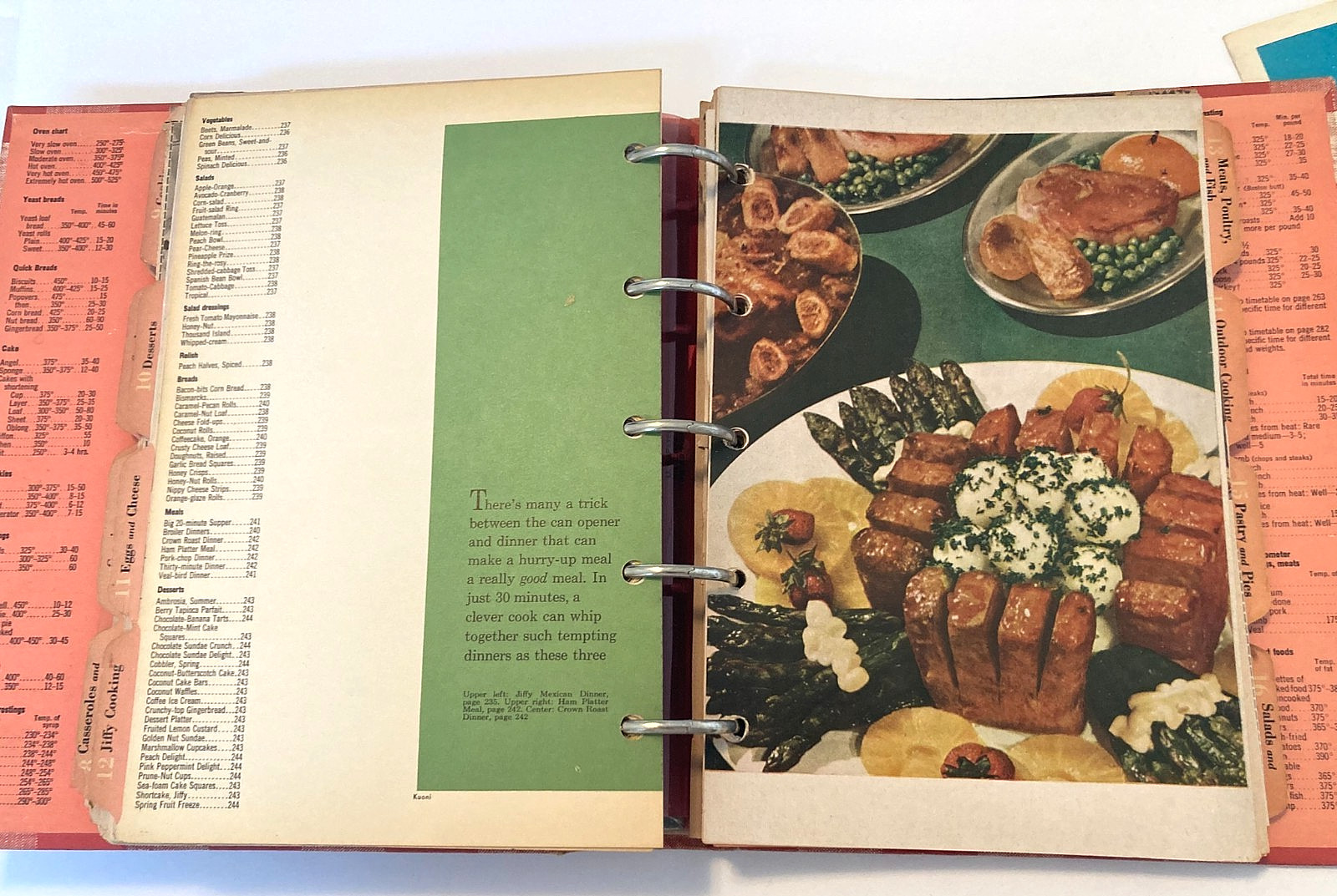 BETTER HOMES & GARDENS NEW COOKBOOK First Edition 1953 7th Printing 5 RingBinder