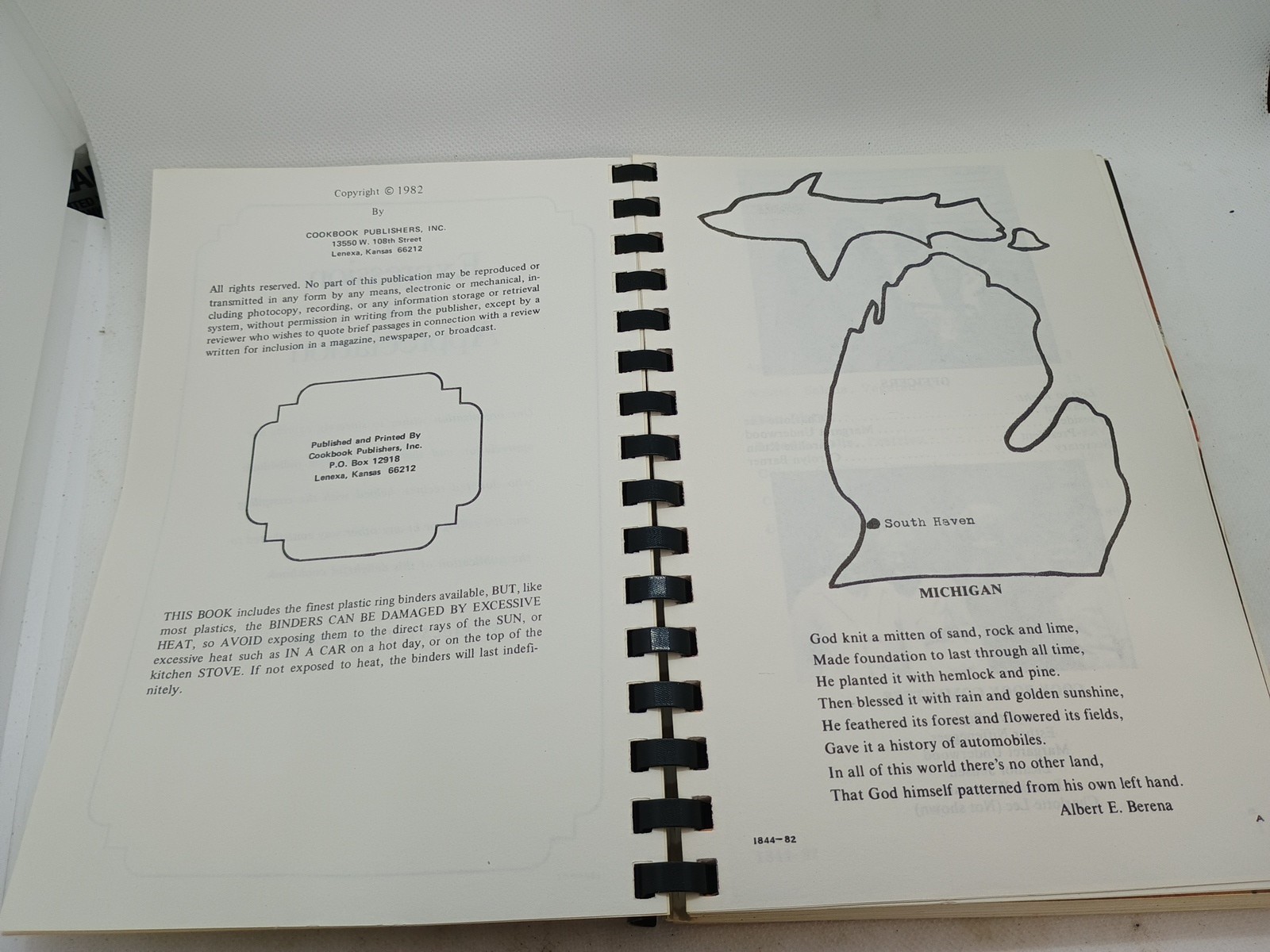 Our Favorite Recipes St Paul’s Lutheran Church Michigan 1982 vintage 200 Pages