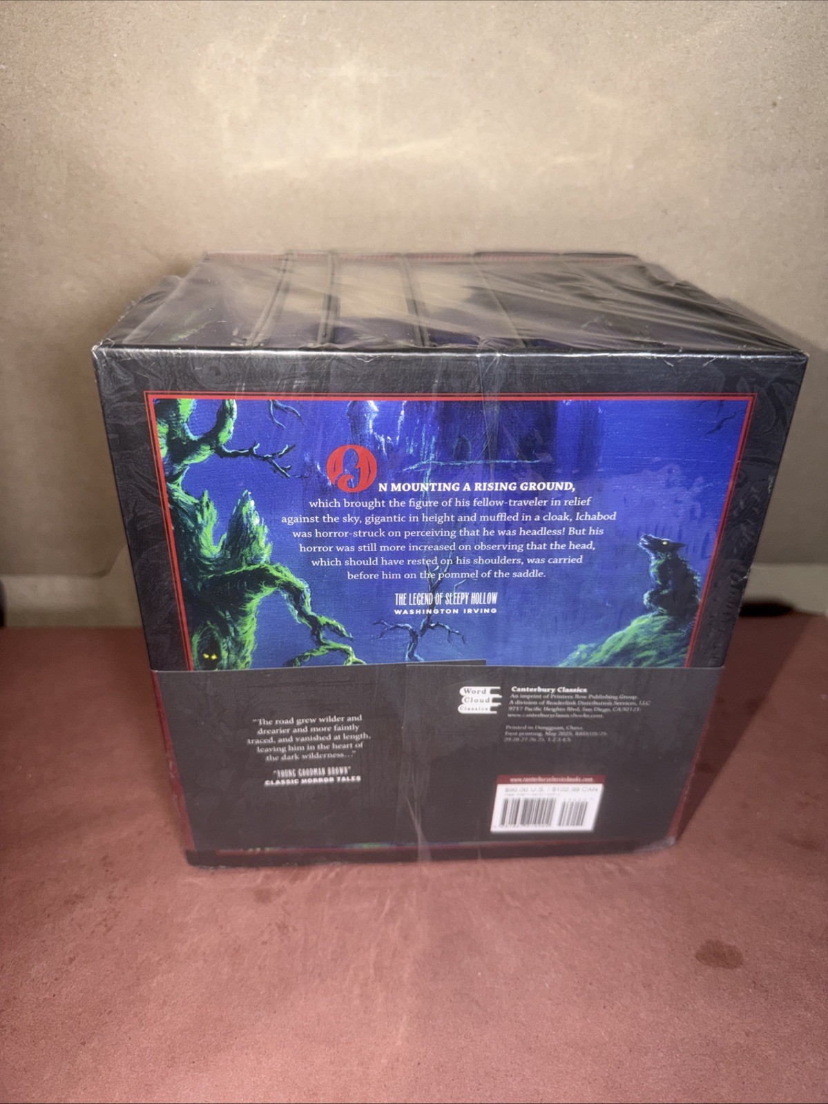 Horror Collection Word Cloud Classics Box Set – Art Page Edges – Sealed