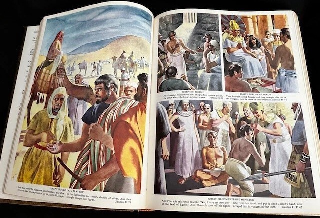 The Holy Scriptures Jewish Family Bible Masoretic Text Menorah Press Gold Sealed