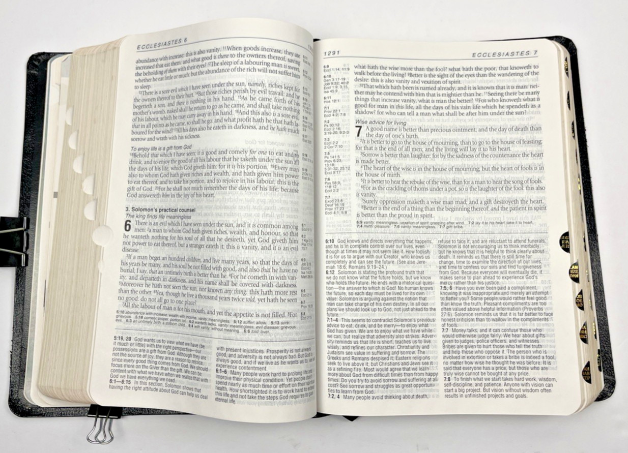 Life Application Study Bible KJV Large Print Black Bonded Leather Tyndale