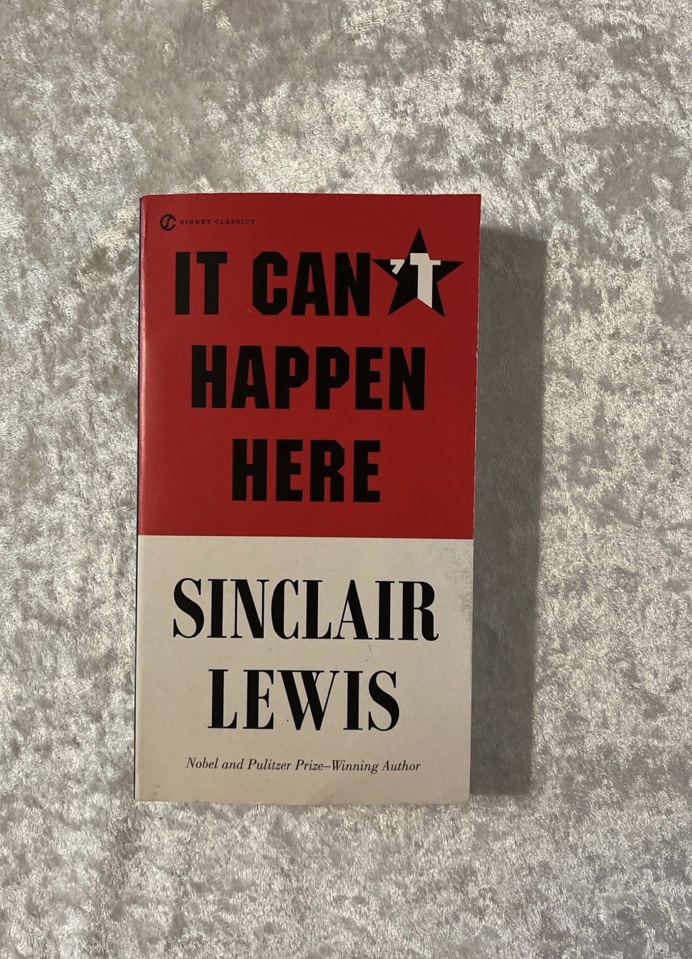 Book: It Can’t Happen Here, Sinclair Lewis