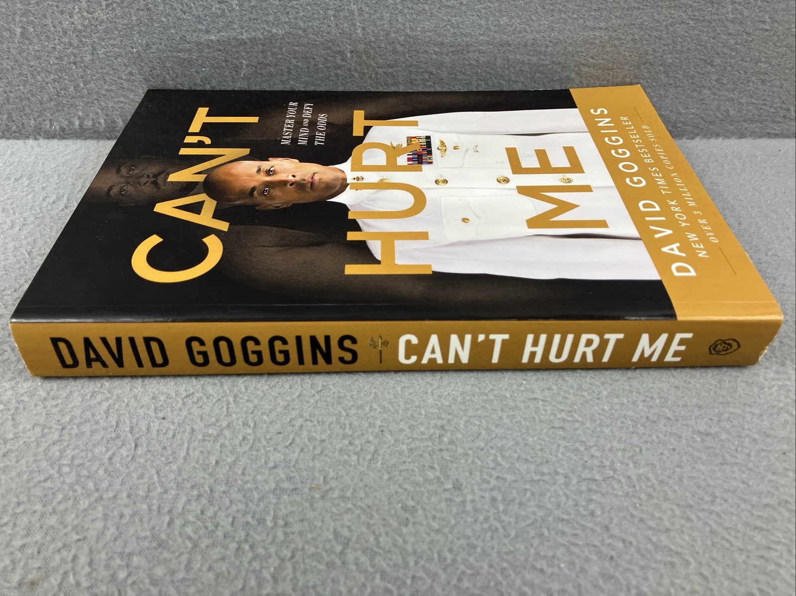 Can’t Hurt Me: Master Your Mind and Defy the Odds by David Goggins Paperback