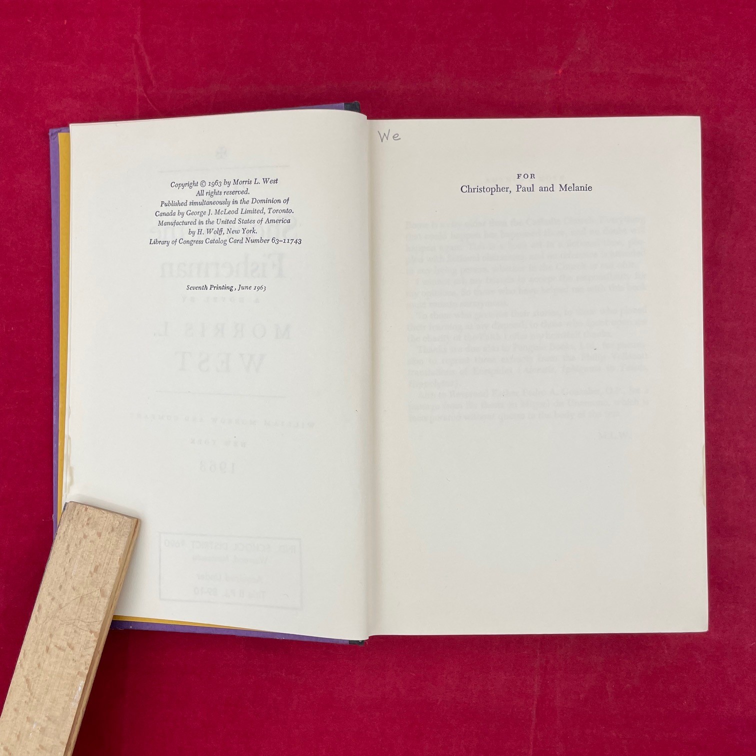 Vintage 1963 The Shoes Of The Fisherman Morris West Hardcover Book – Discard