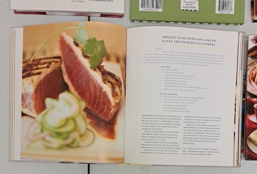 HC Cookbooks Lot Of 8. Christmas, Food & Wine, Southern Living, More #6.6.9