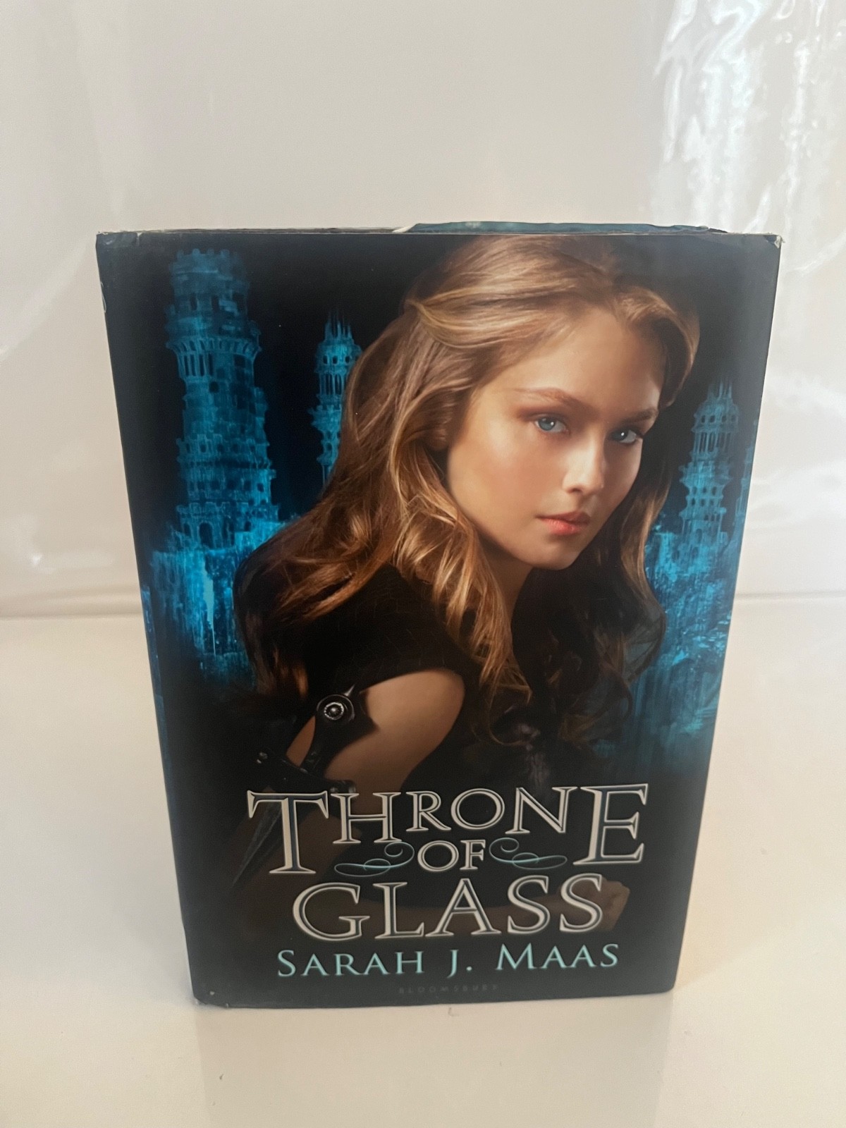 Throne of Glass 1st edition Sarah Maas