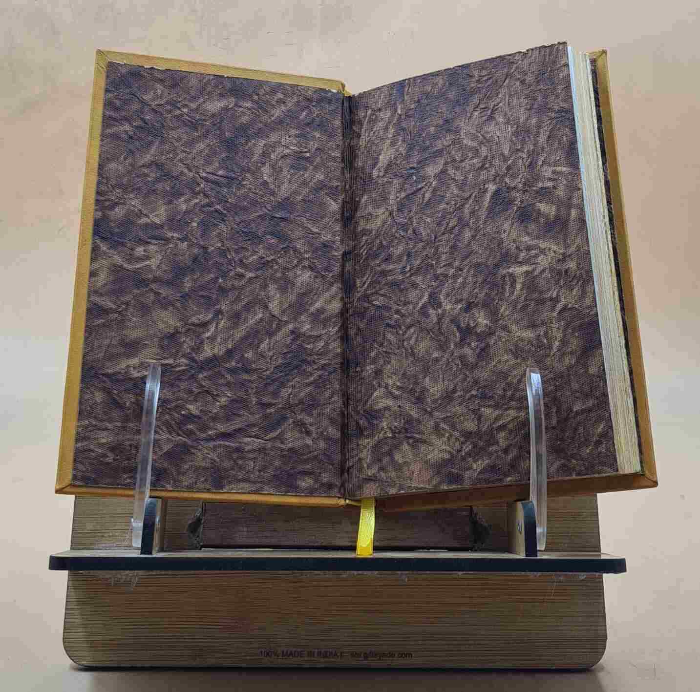Carmilla [PREMIUM LEATHER BOUND]