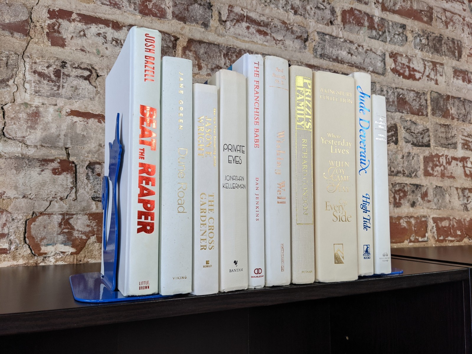 Books by the Foot | Color-Coordinated Decorative Hardcover Books, Decor, Staging
