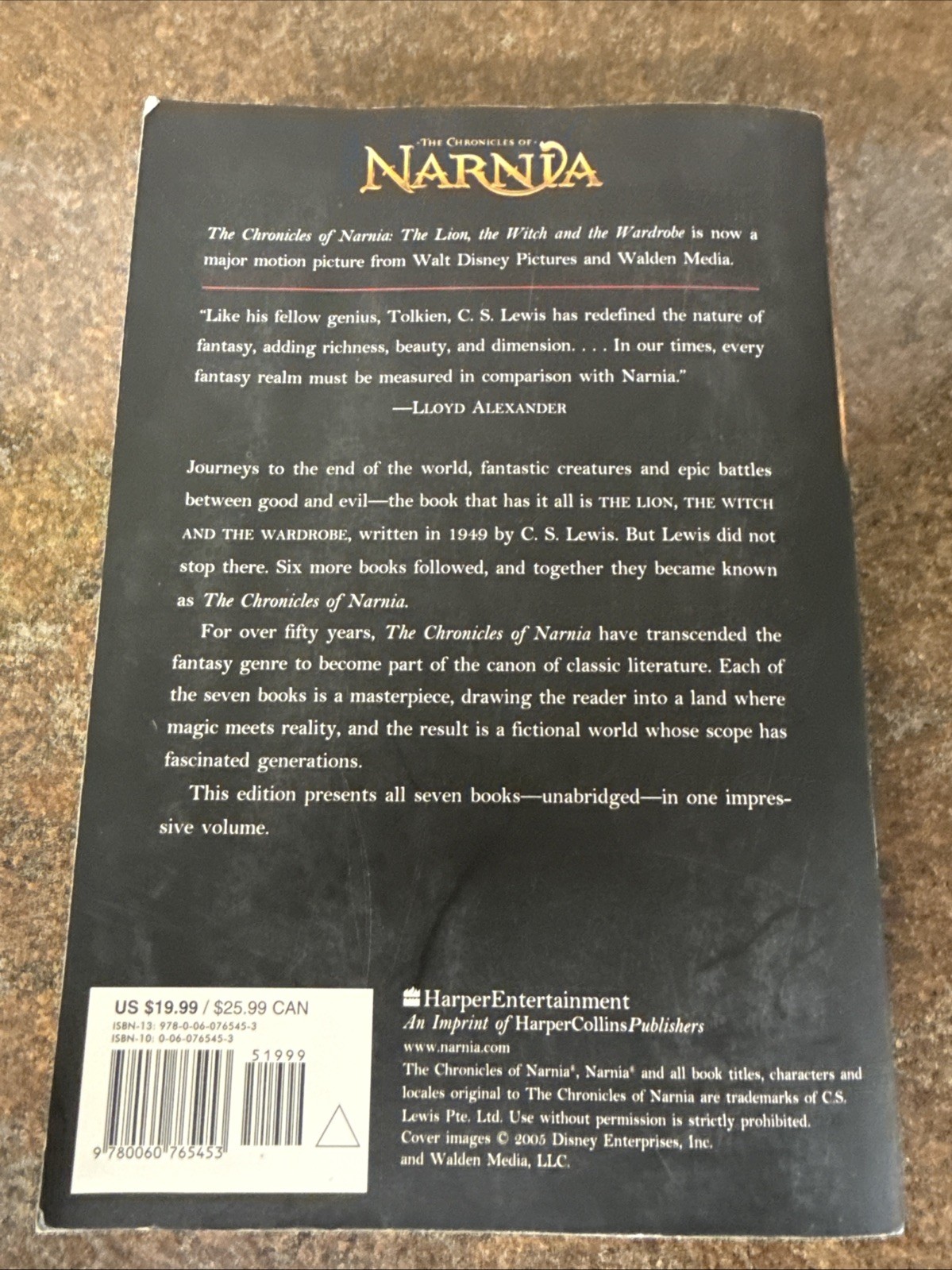 The Chronicles Of Narnia 7-in-1 Soft Cover Book