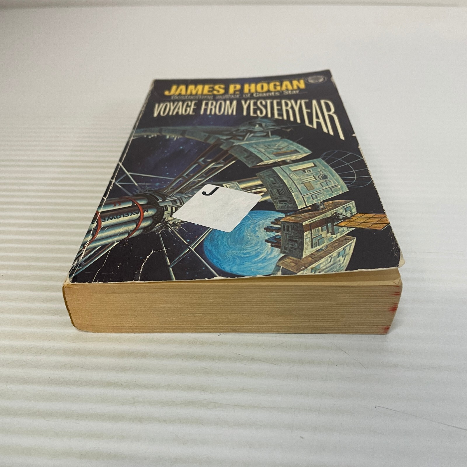 Voyage from Yesteryear Science Fiction Paperback Book by James P. Hogan 1982