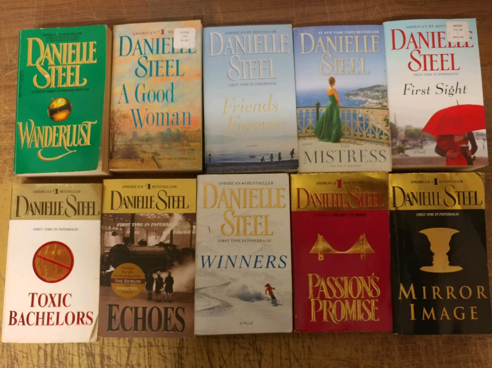 Lot of 10 Danielle Steel Romance Set Popular Series PAPERBACK UNSORTED Books MIX