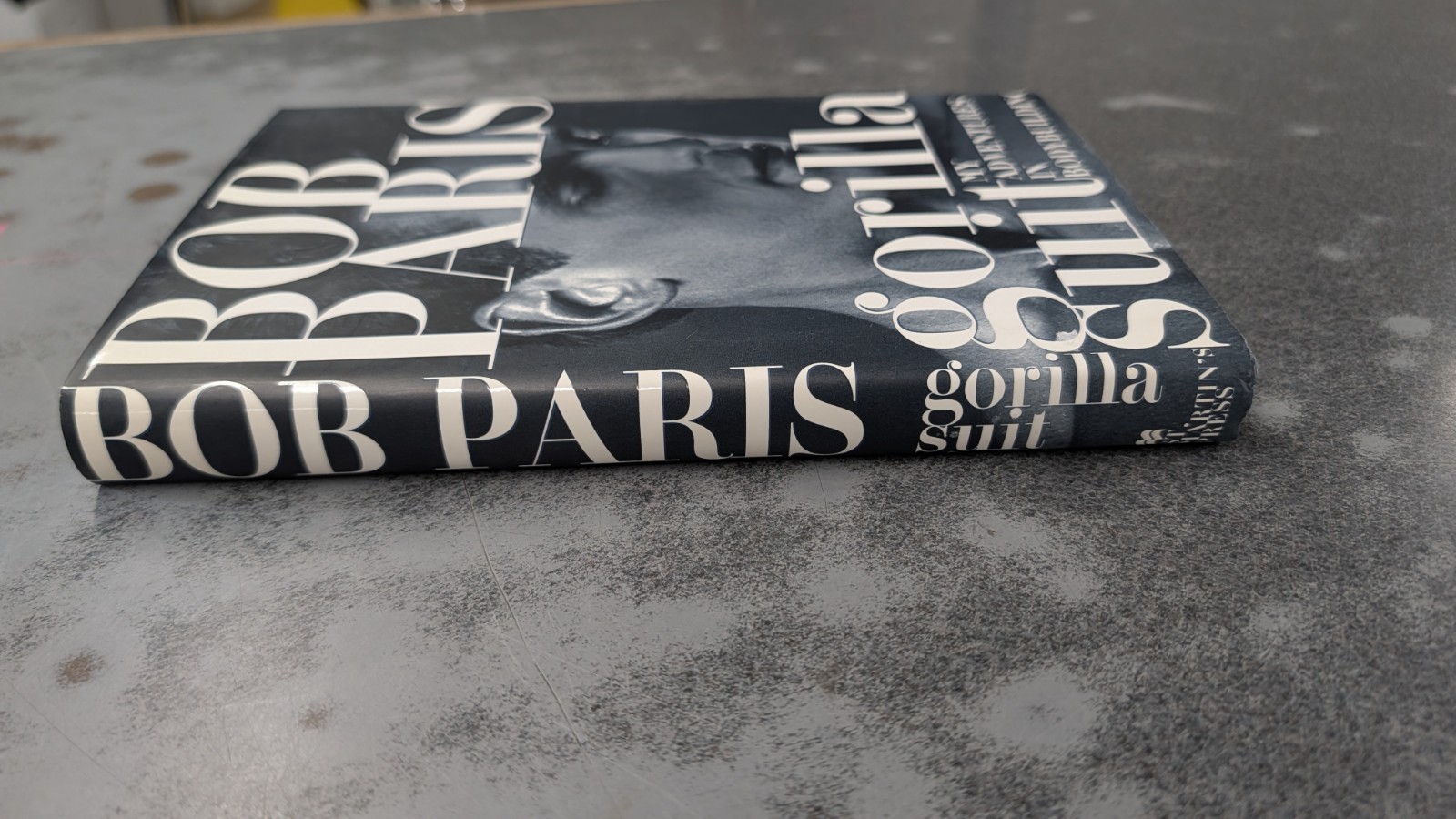 Bob Paris Gorilla Suit Signed 1st Edition 1997 HC Autographed Bodybuilding