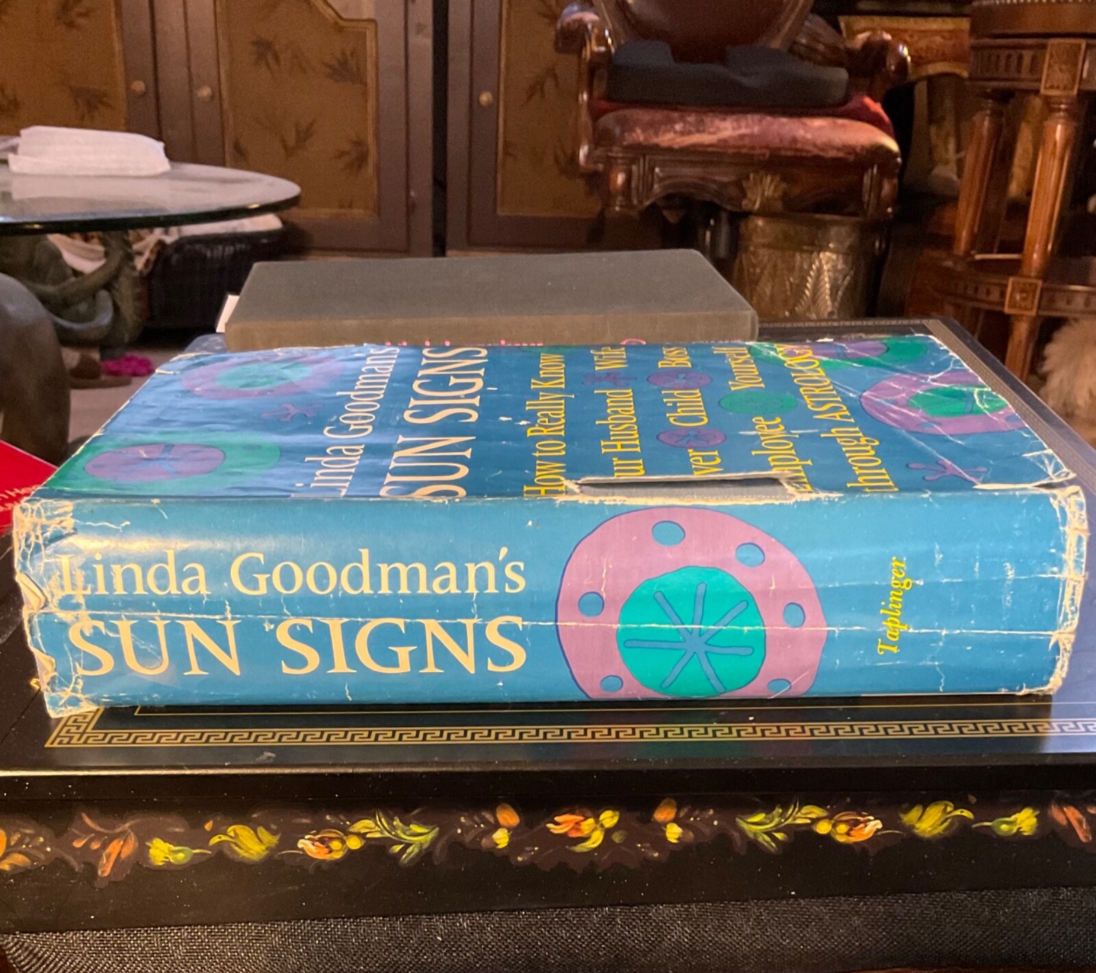 Linda Goodman’s Sun Signs TRUE 1st EDITION 1st PRINT ASTROLOGY HC/DJ 1968 Book