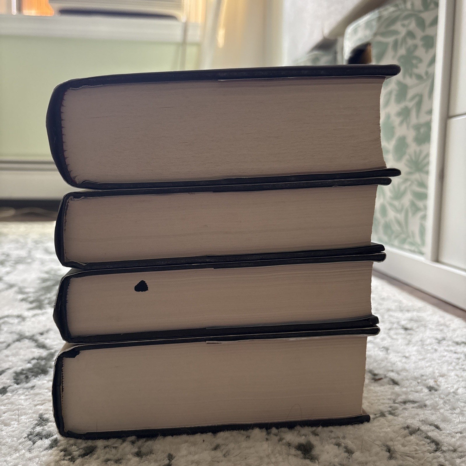 THRONE OF GLASS BY SARAH J. MAAS ALL OOP COVERS!! (Books 4 – 7) – Hardcover