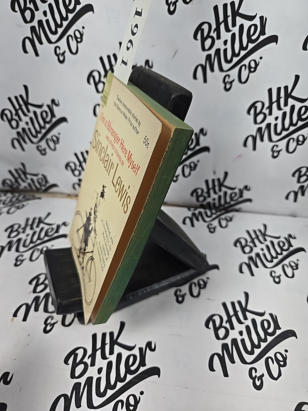 I’m a Stranger Here Myself by Sinclair Lewis 1962 1st Ed Paperback Vintage